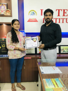 Digital Marketing Course Certificate Distribution at best computer institute in Varanasi
